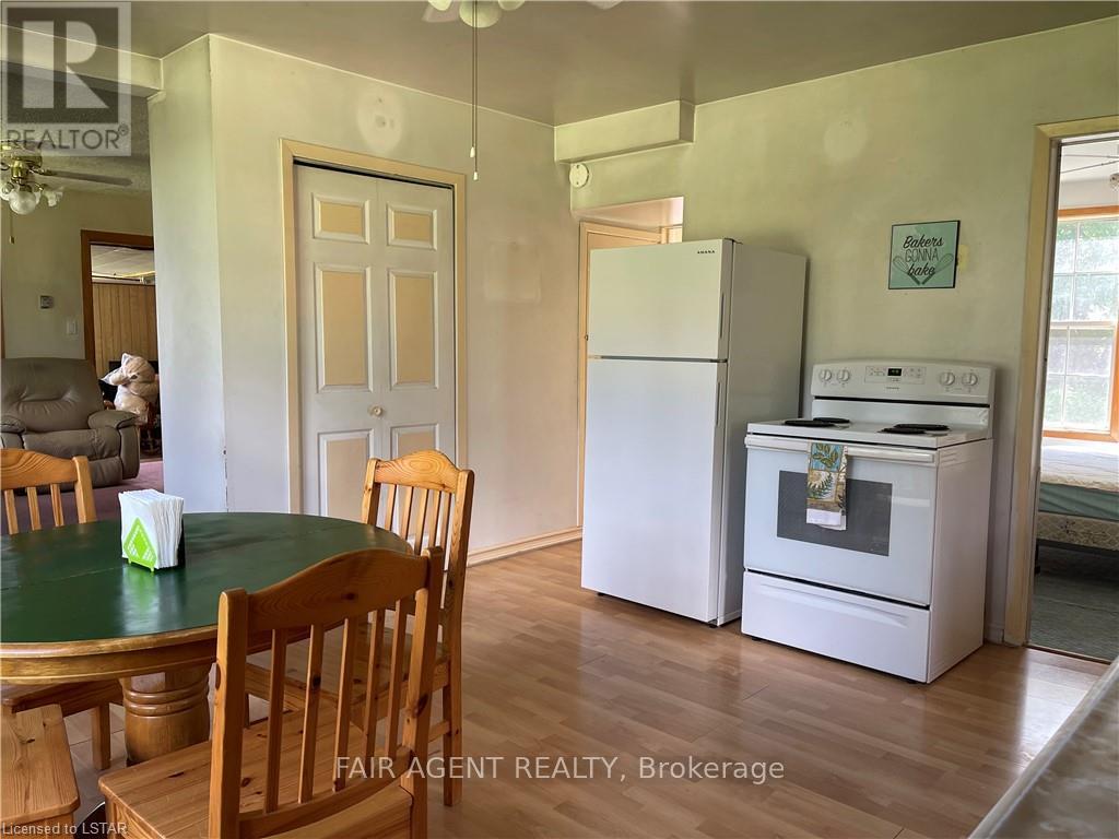 2442 HIGHWAY 520 - 16