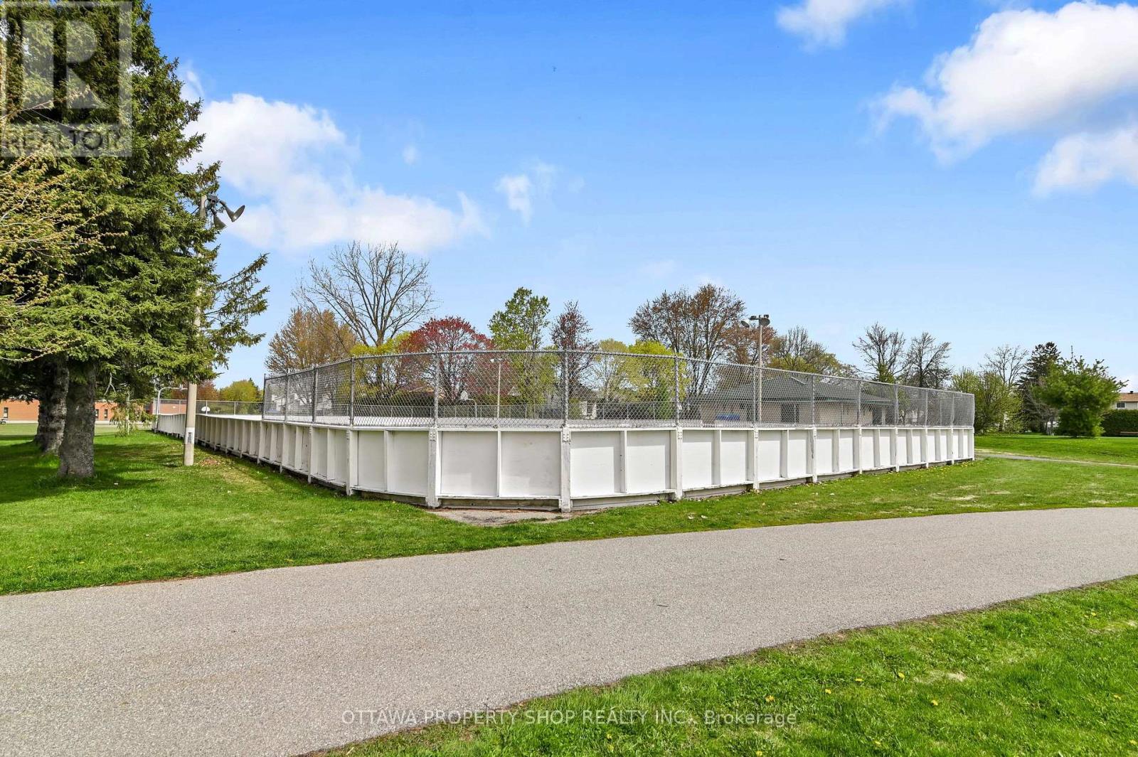 202 ROSEMARY GARDENS - 31