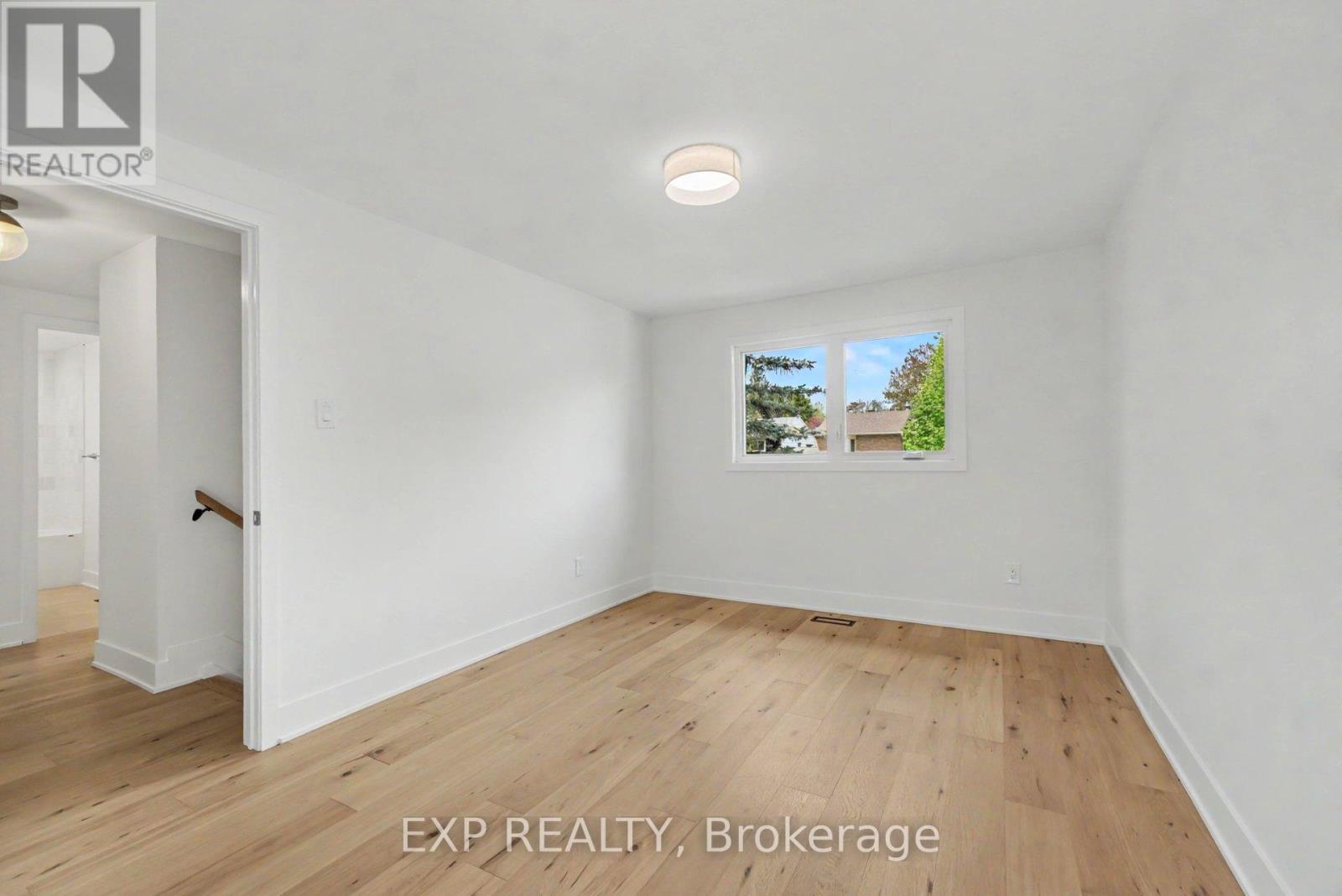 56 GLEN PARK DRIVE - 24