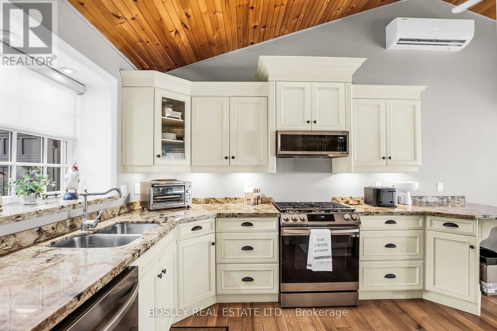 3711 CRYSTAL BEACH DRIVE - 12
