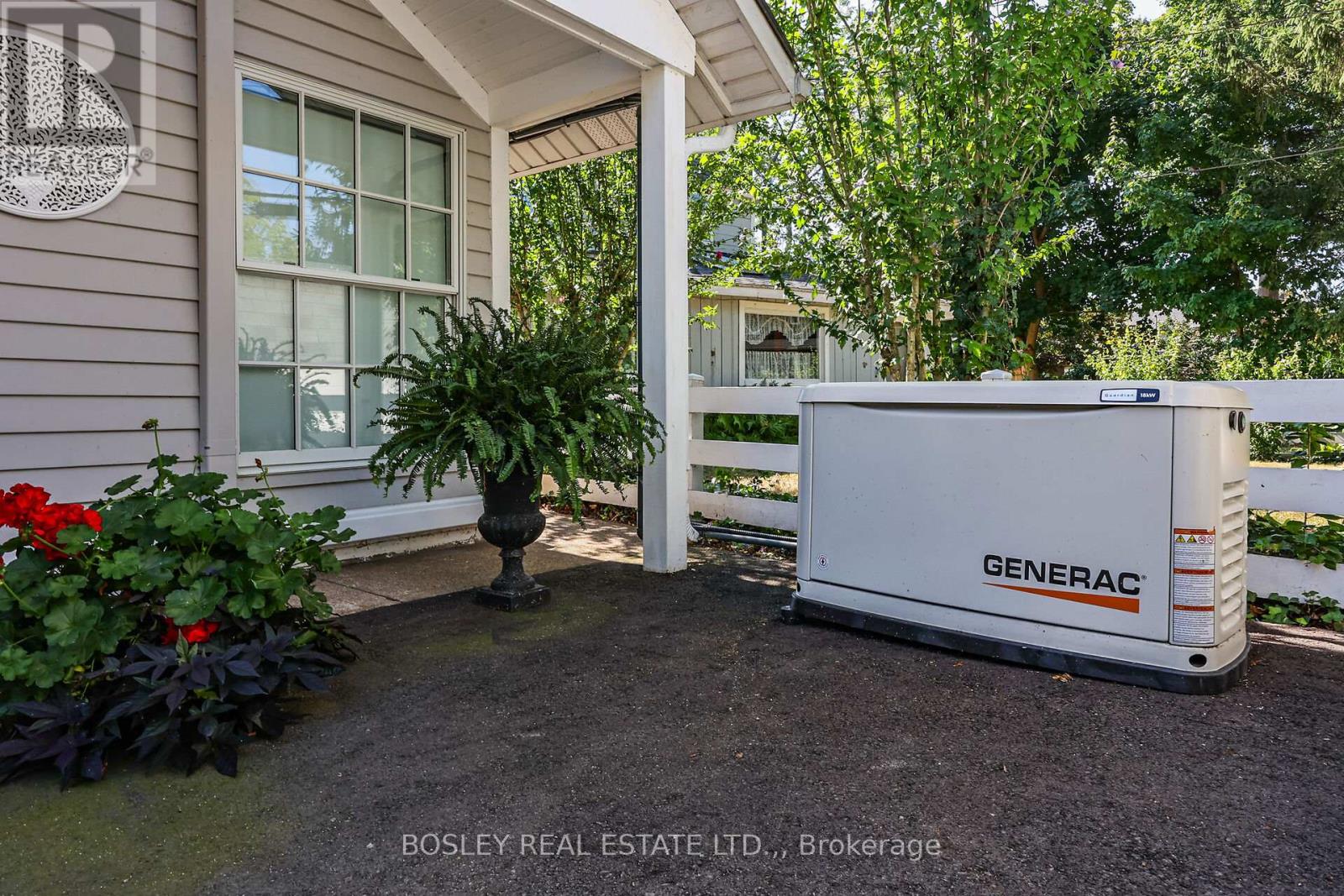 3711 CRYSTAL BEACH DRIVE - 31