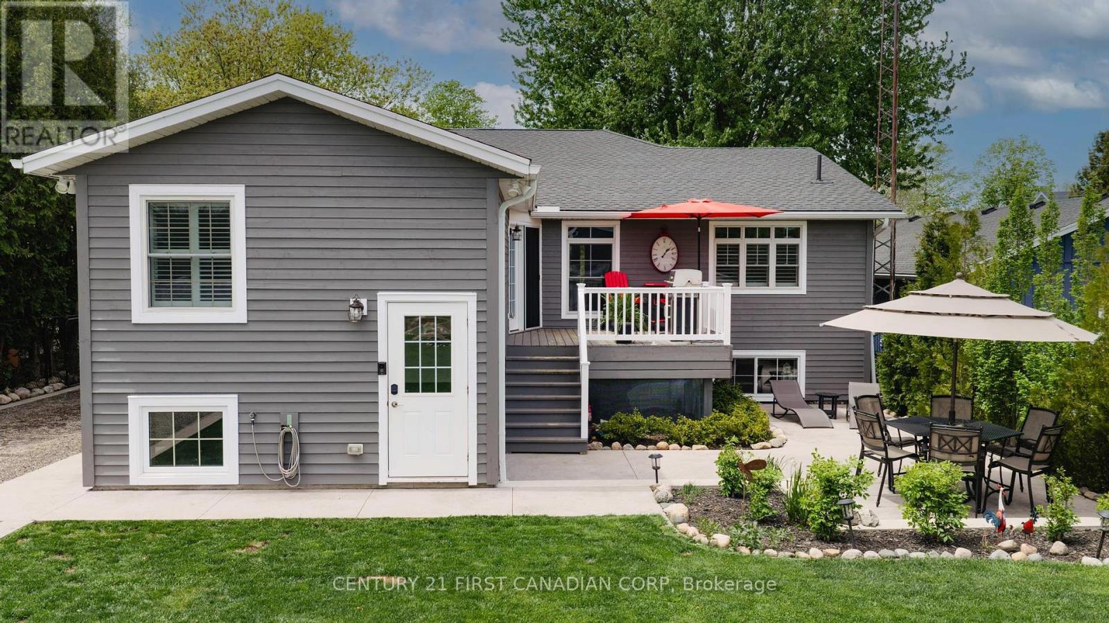96 TUYLL STREET - 37