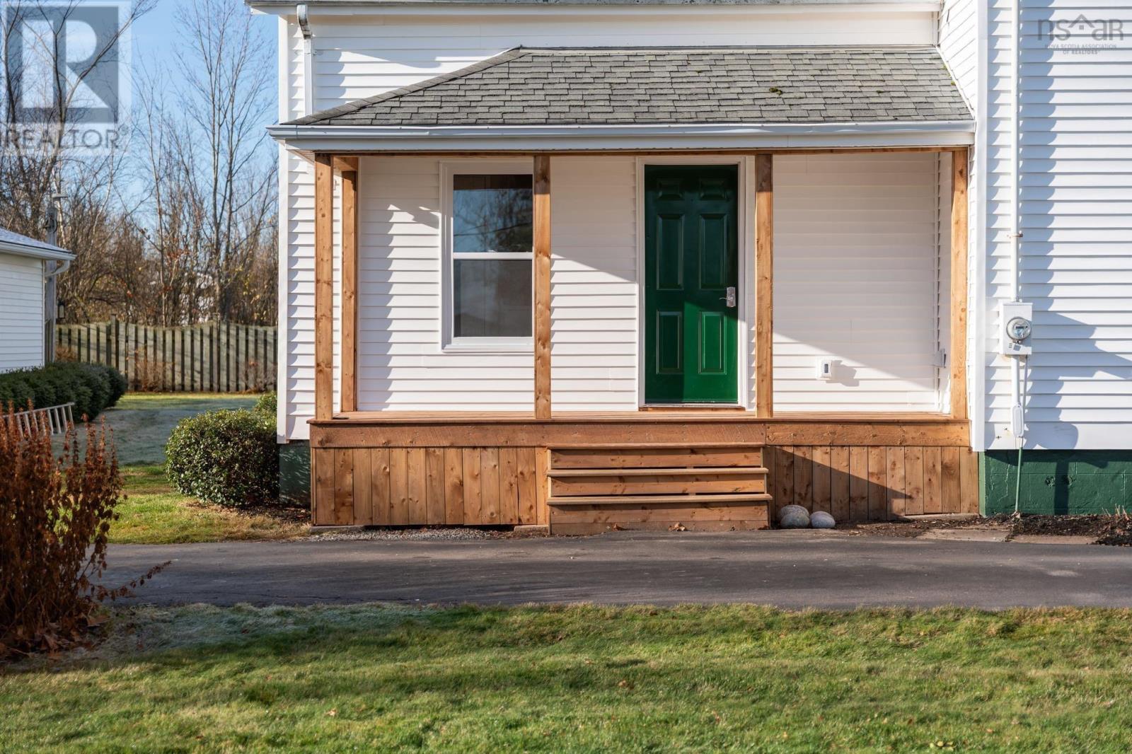 Property 48 of 48 of 6 Hamilton Avenue