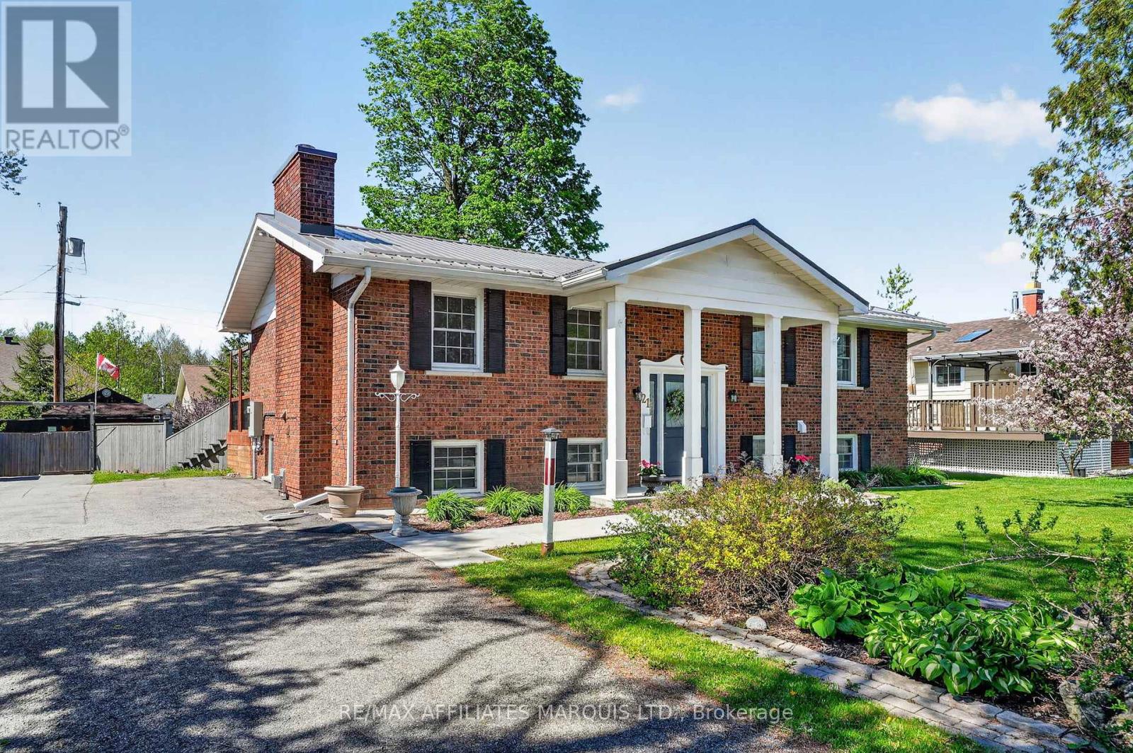 21 SPRUCE STREET - 2