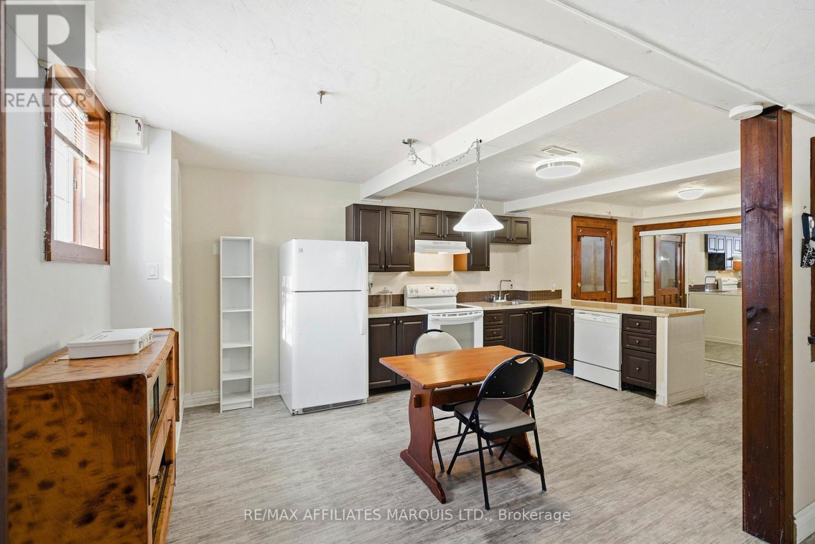 21 SPRUCE STREET - 27