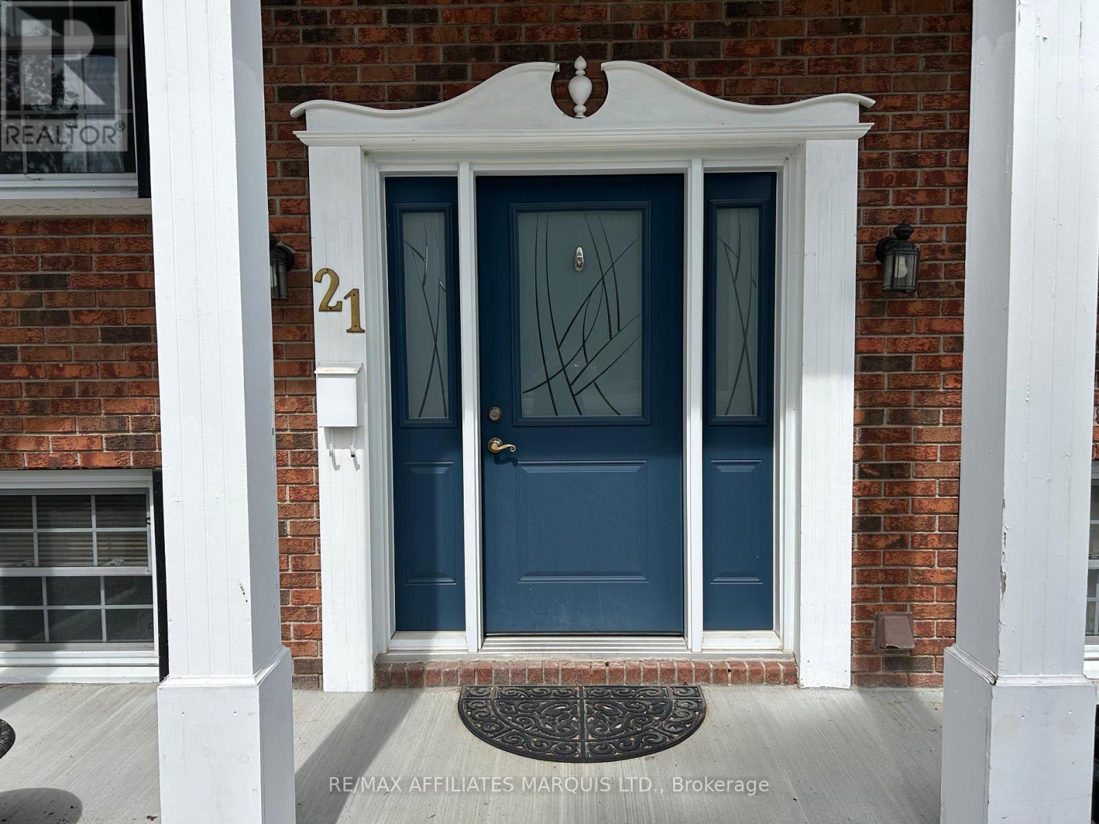 21 SPRUCE STREET - 4
