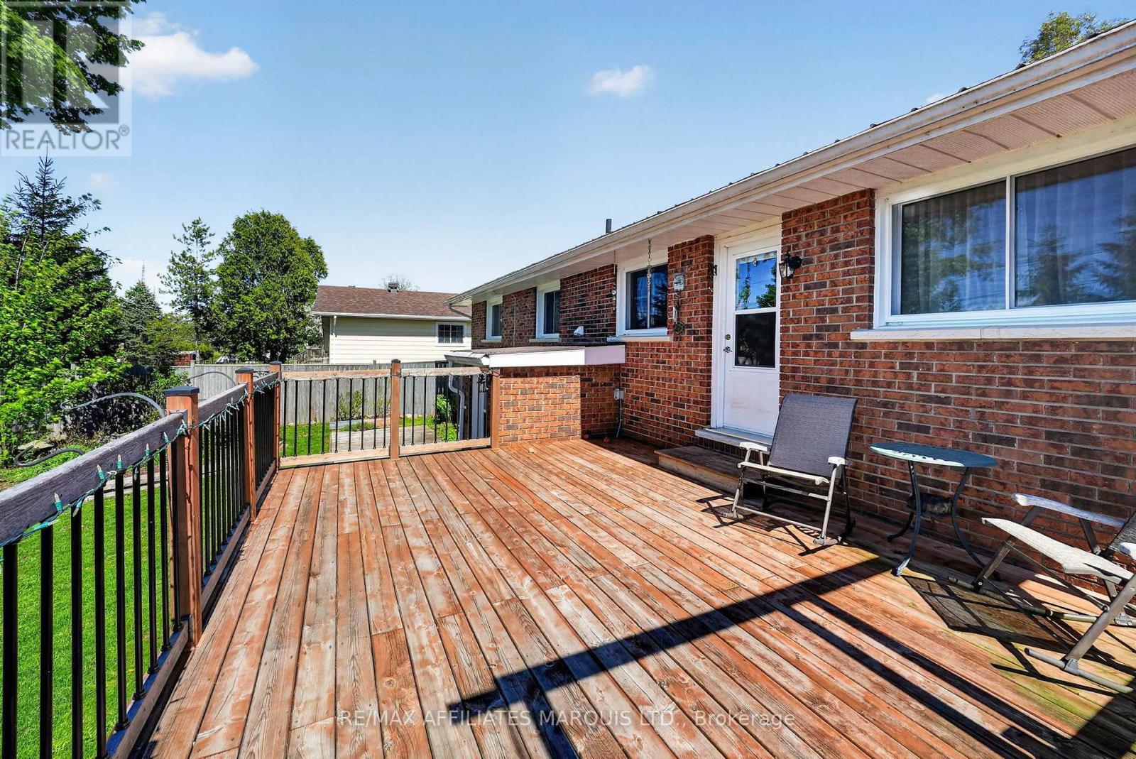 21 SPRUCE STREET - 43