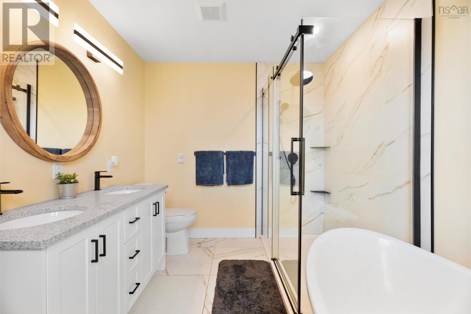 215 Portovista Drive - 20