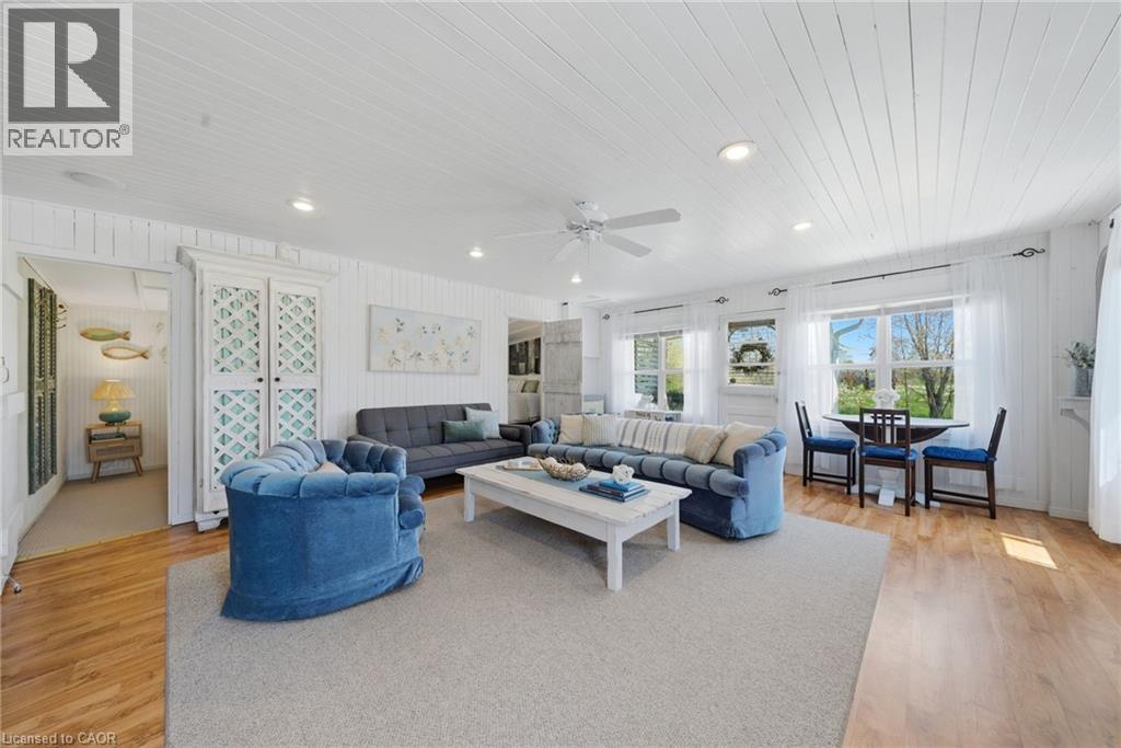 12235 LAKESHORE Road - 11