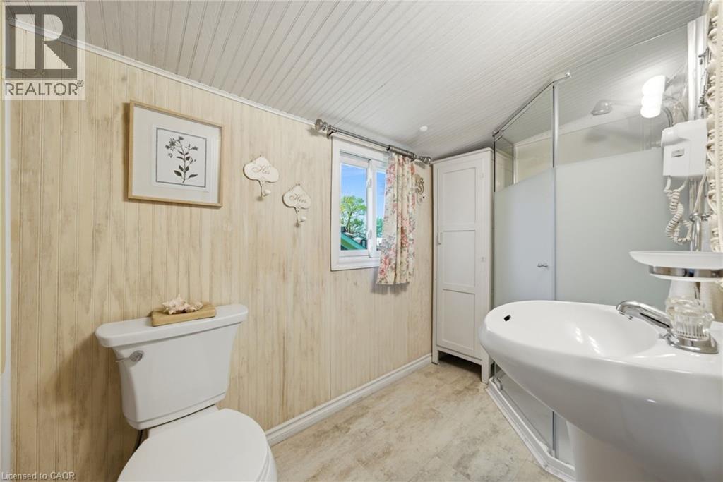 12235 LAKESHORE Road - 18