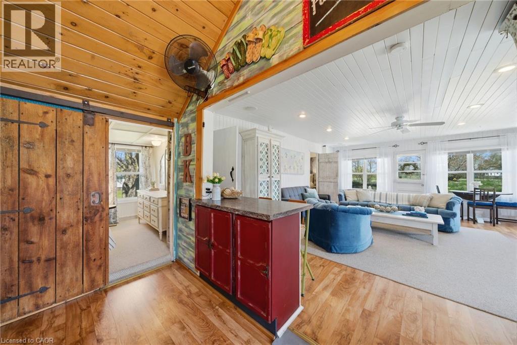 12235 LAKESHORE Road - 8