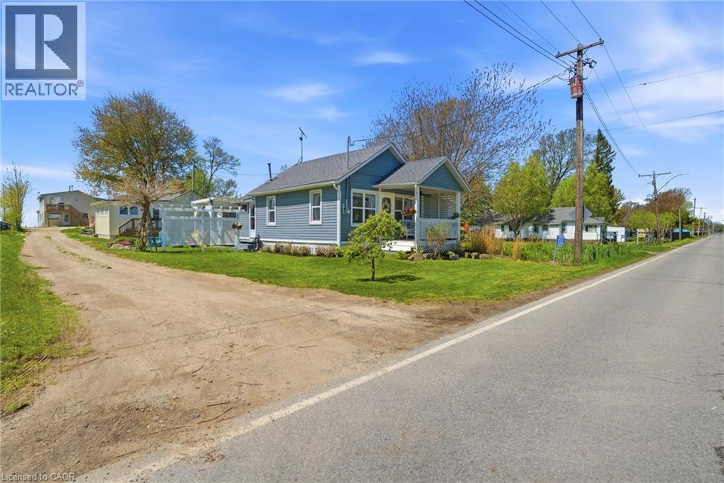 12235 LAKESHORE Road - Image 2