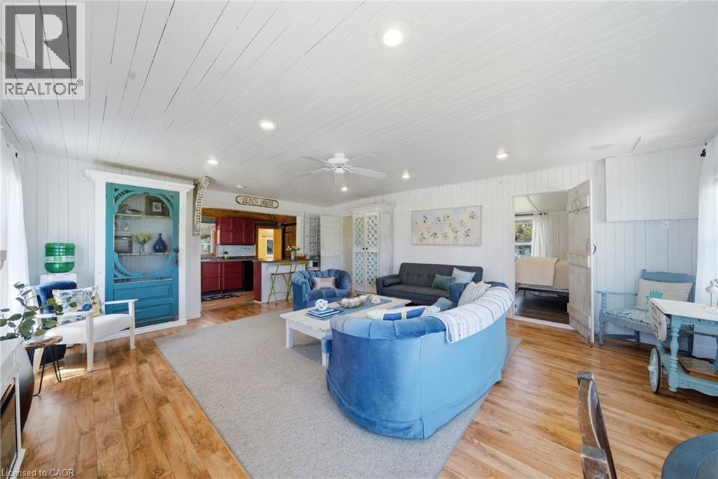 12235 LAKESHORE Road - 16