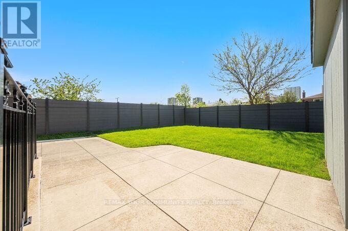 19 HAMER BOULEVARD - 38