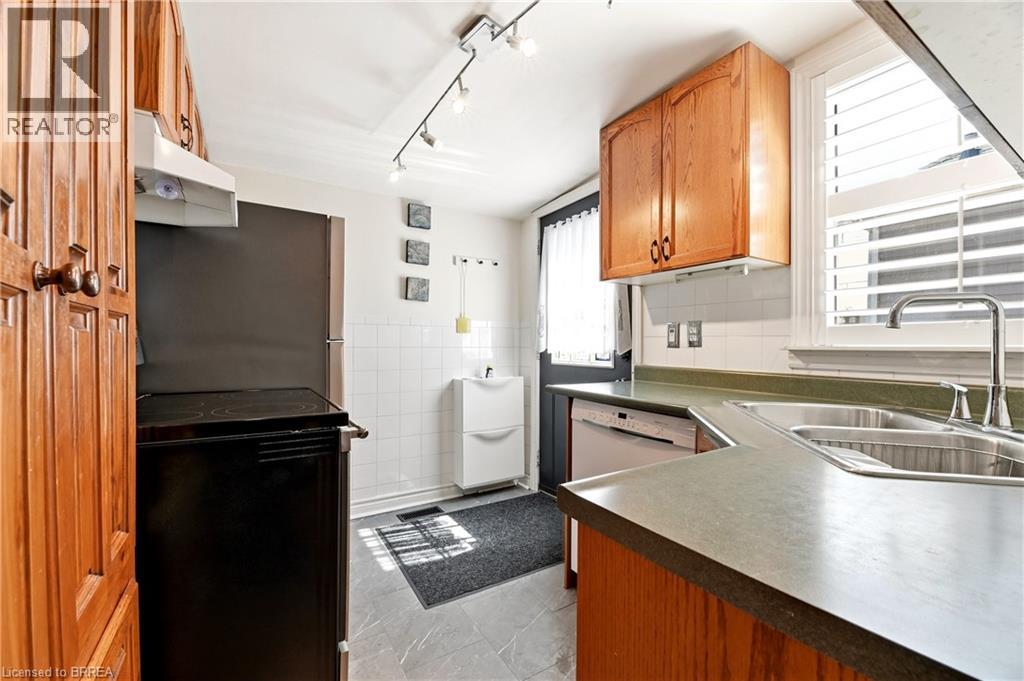 23 BRITANNIA Avenue, Hamilton, Ontario, L8H1W3 — Photo 12