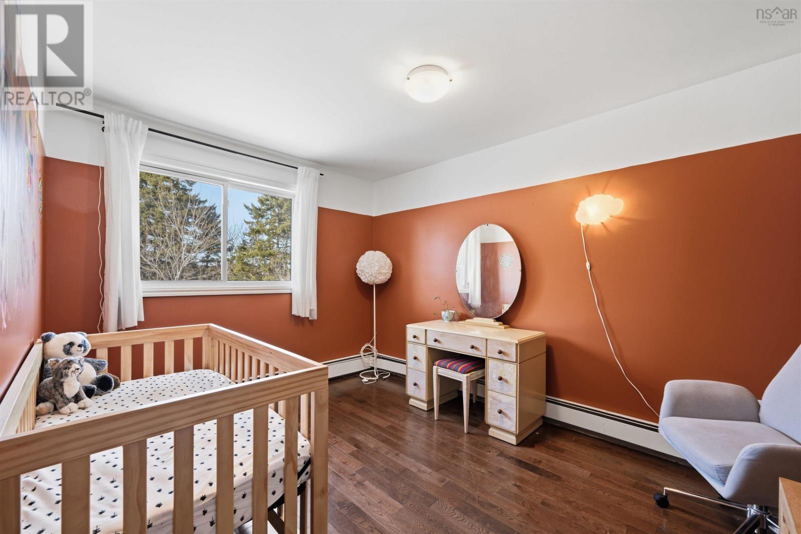 5 Apollo Court - 23