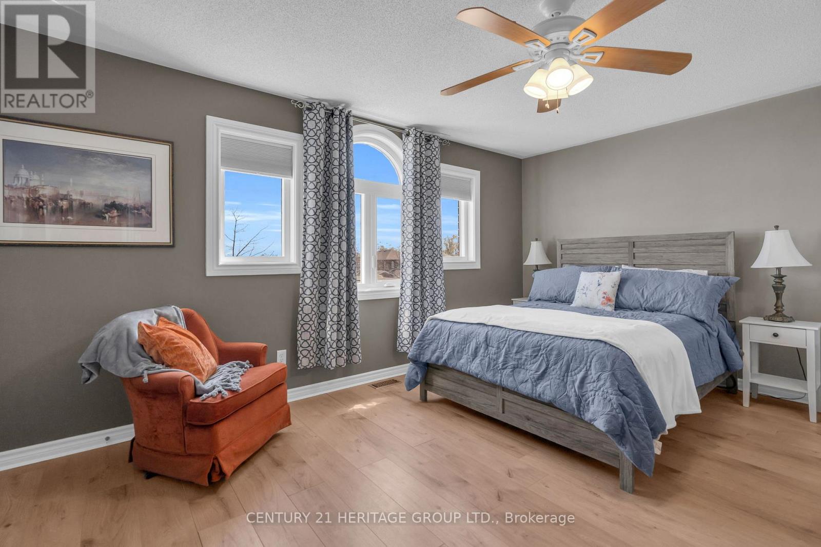 73 STOLLAR BOULEVARD - 30