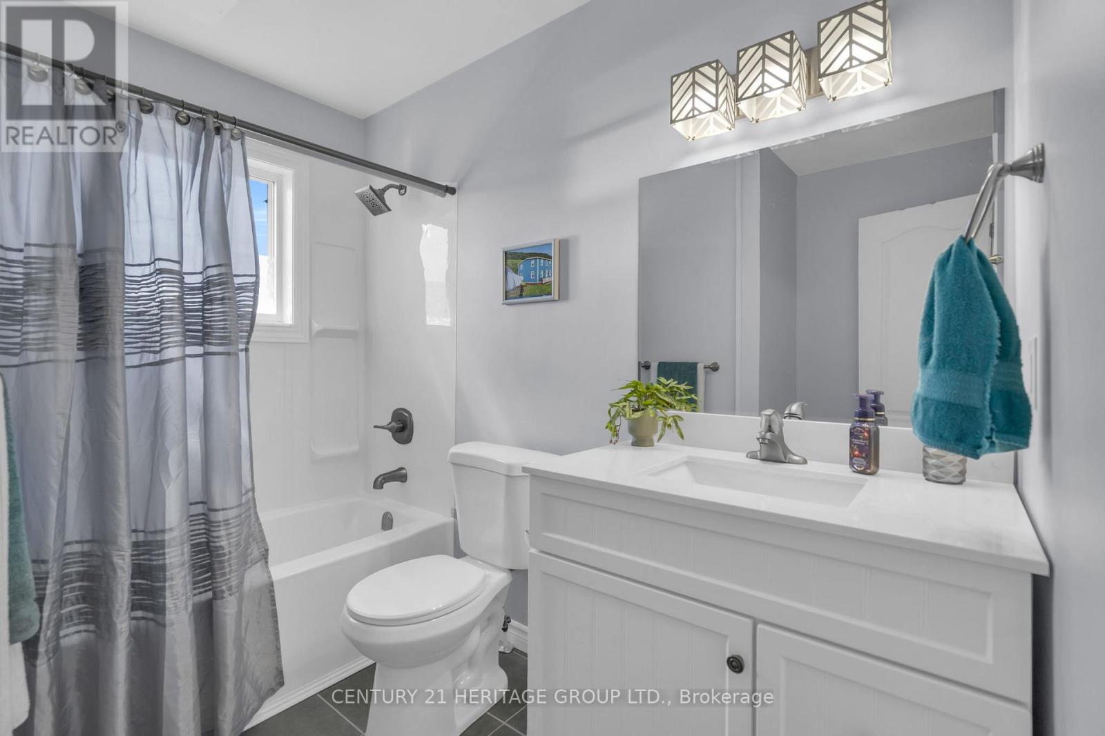 73 STOLLAR BOULEVARD - 38