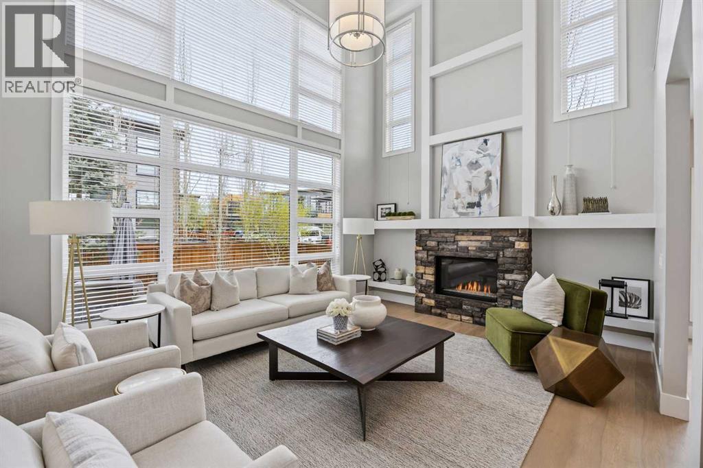 Expansive windows