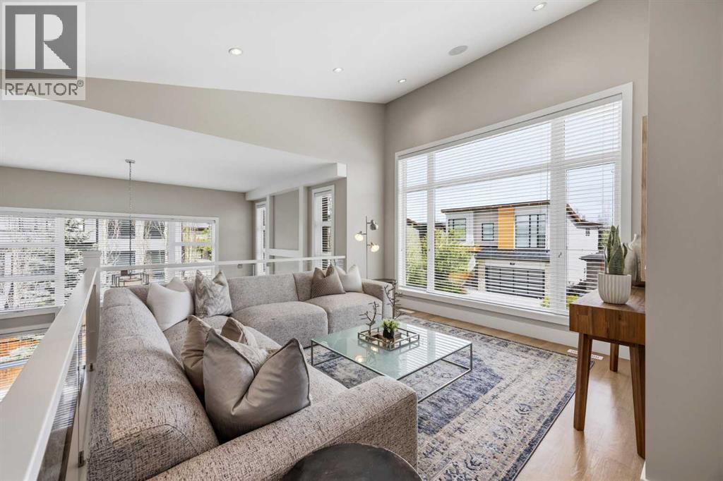 Upper bonus room
