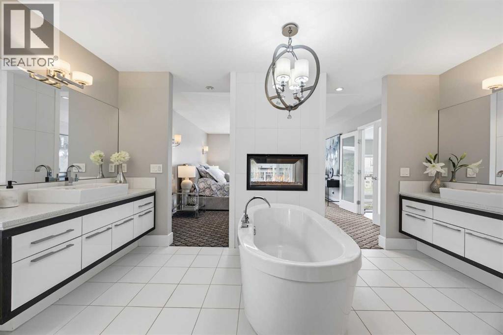 Dual vanities