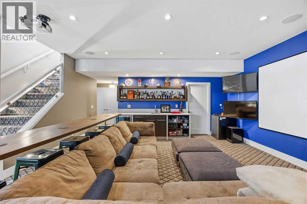 Lower level entertainment space