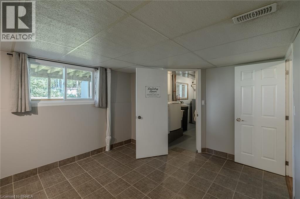 26 CENTENNIAL Drive, Brantford, Ontario, N3R5X7 — Photo 34