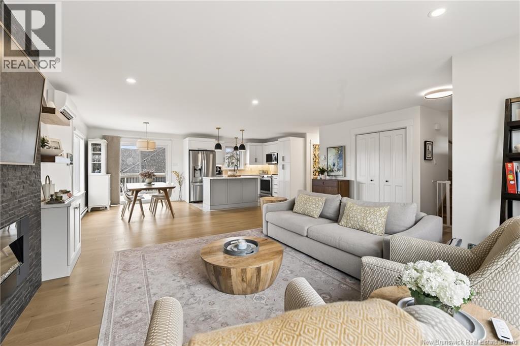 458 Gaspé Street - 5
