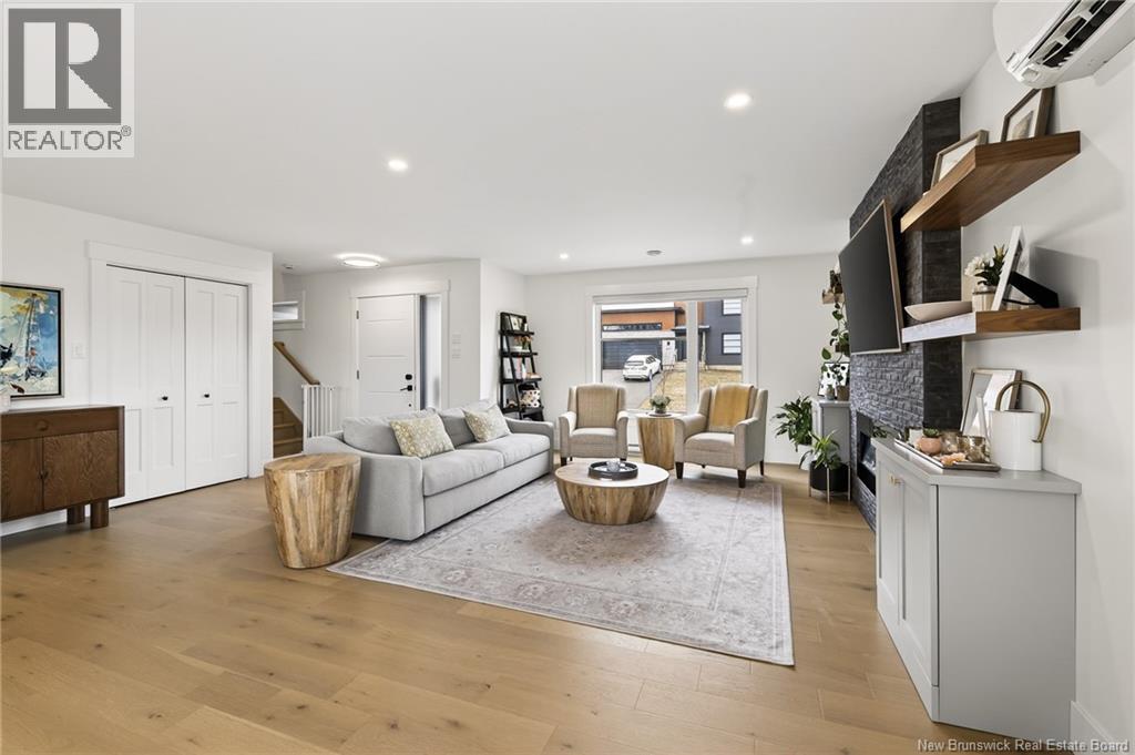 458 Gaspé Street - 6