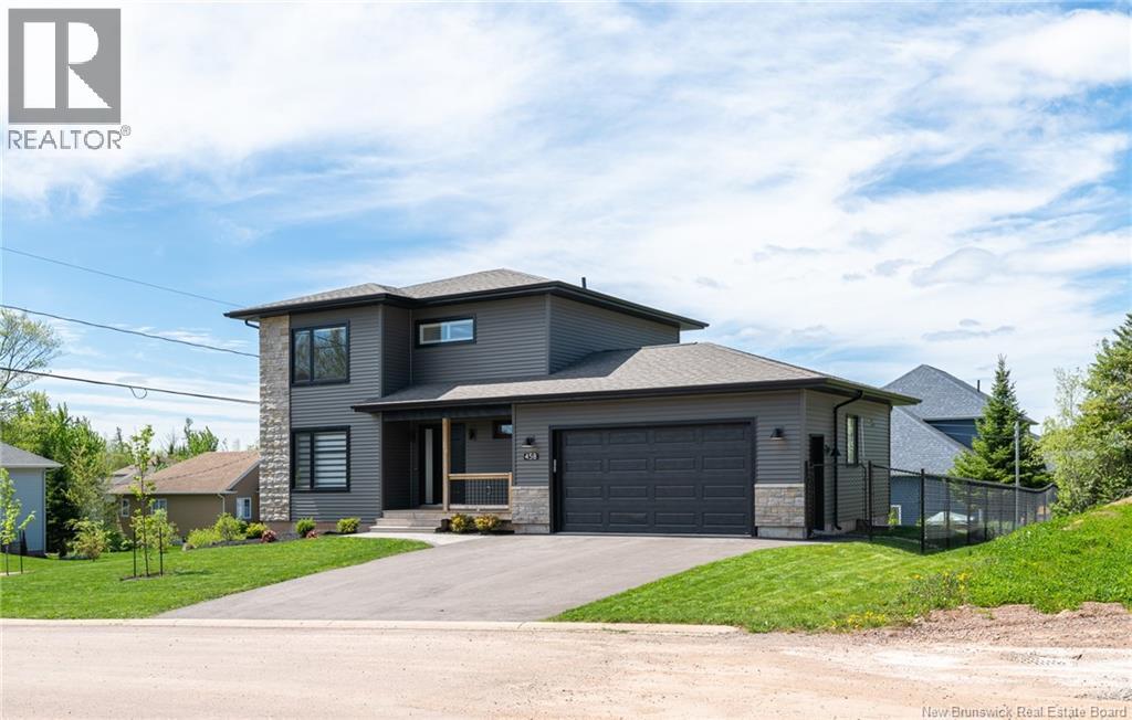 458 Gaspé Street - 36