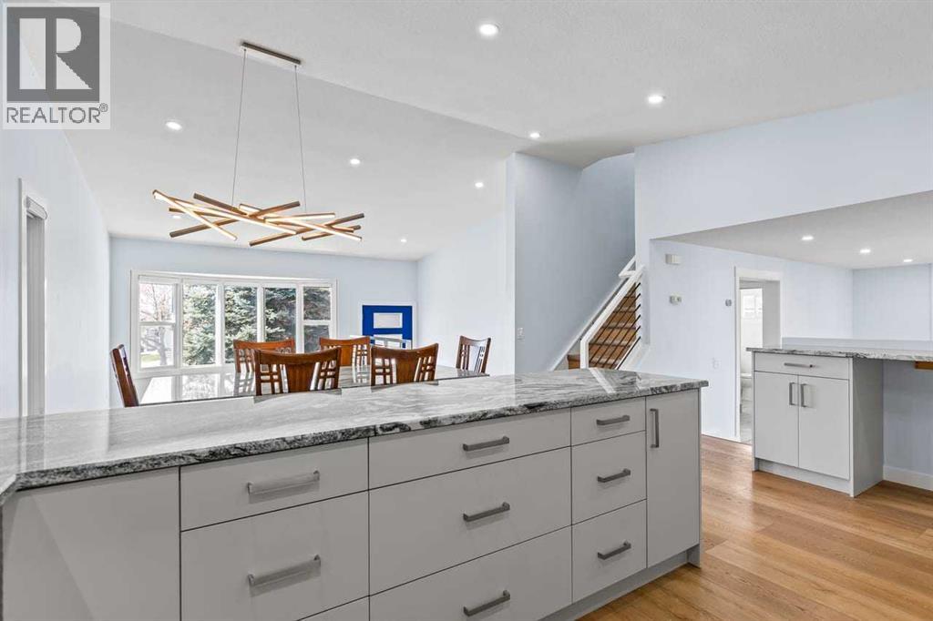 55 Whitehaven Crescent NE - 15
