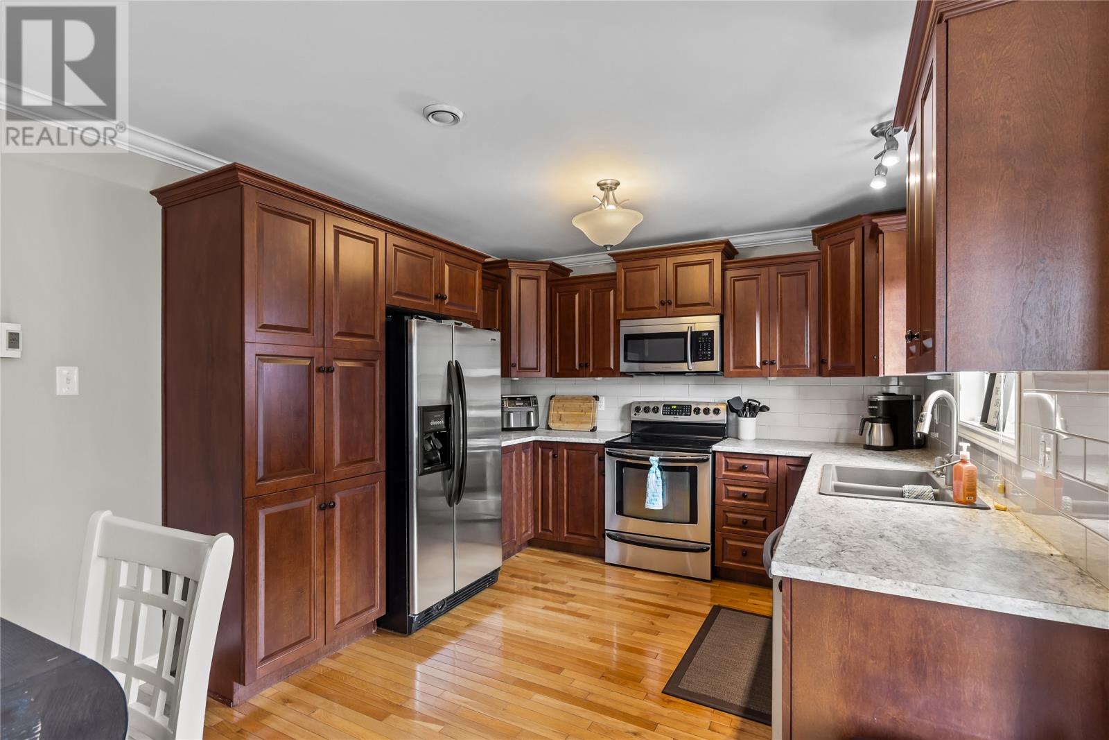 103 Hibbs Road - 22