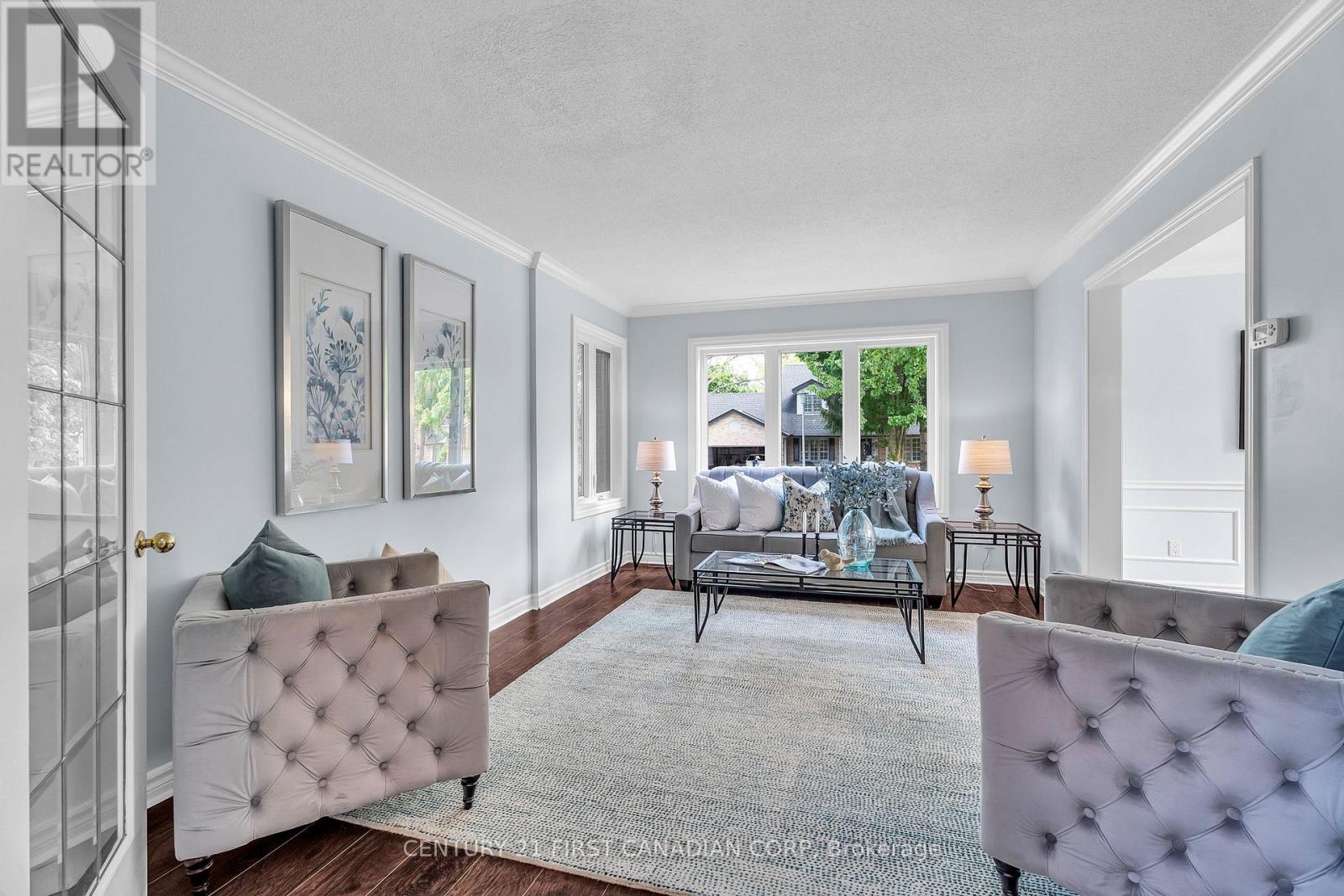 1 CAITHNESS COURT - 7