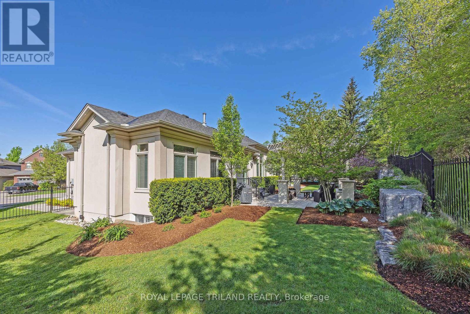 1353 SHORE ROAD - 37