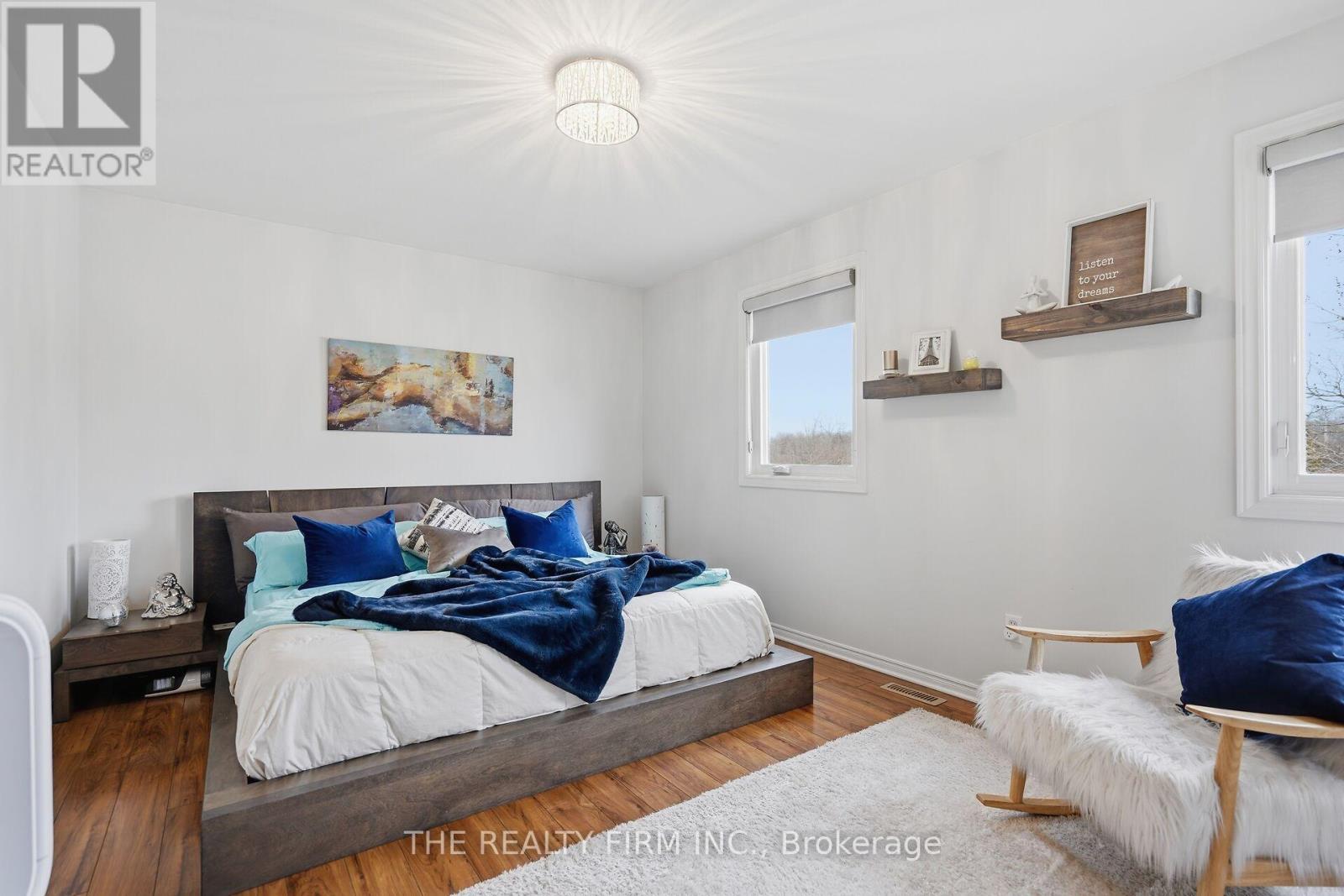 815 DEVERON CRESCENT - 17