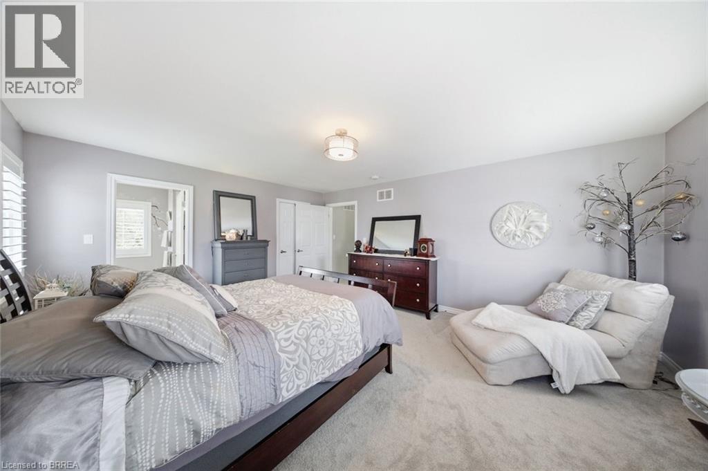 28 TALBOT Street - 23