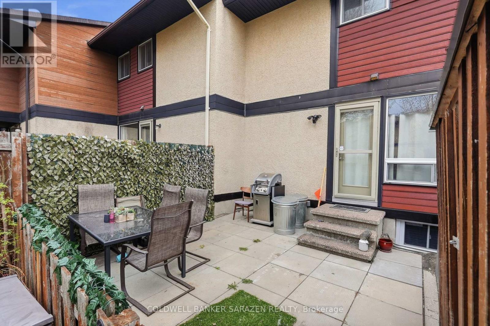 161 MCCLINTOCK WAY - 27