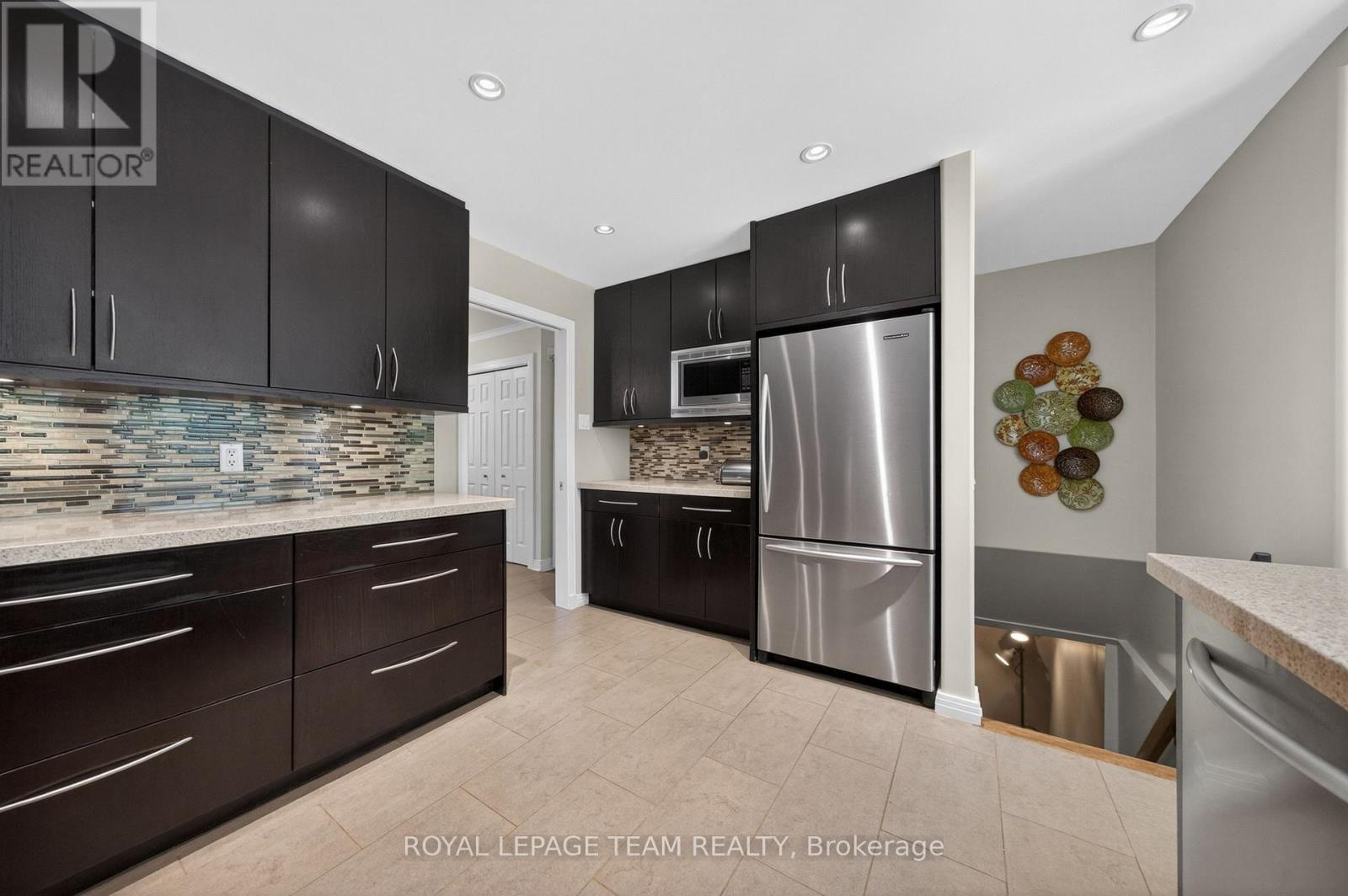 46 FORTUNE STREET - 19