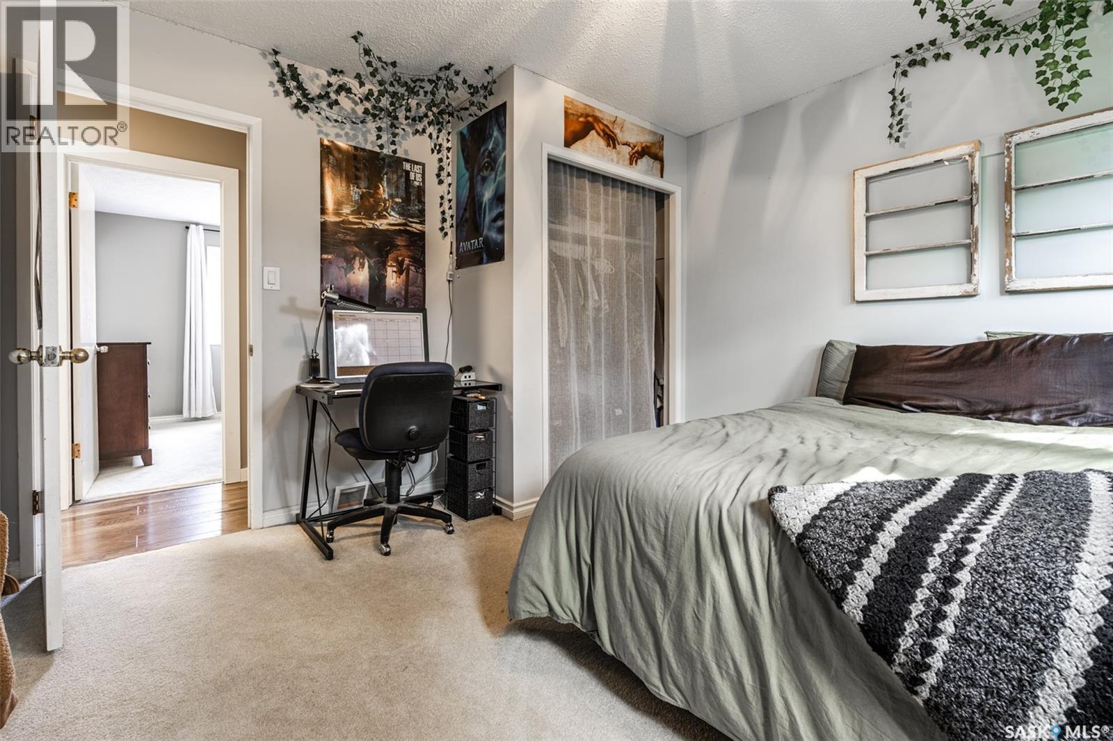 161 Columbia DRIVE - 13