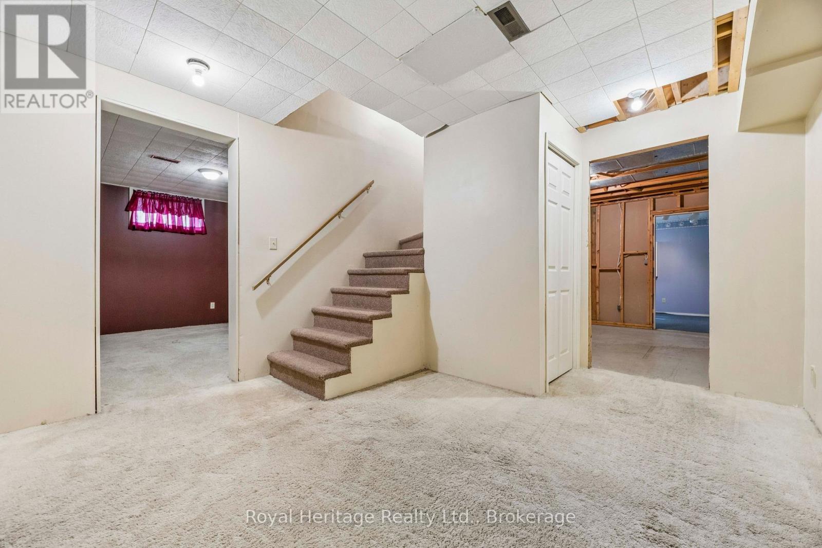 232 BEATRICE STREET W - 32