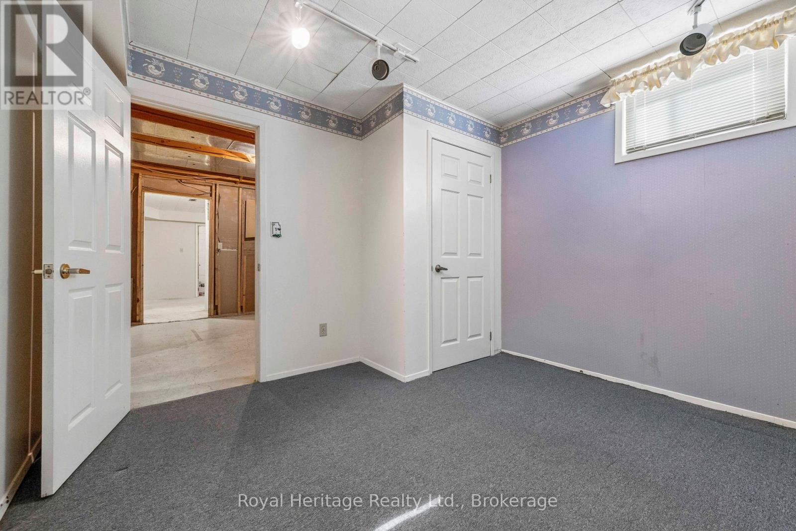 232 BEATRICE STREET W - 35
