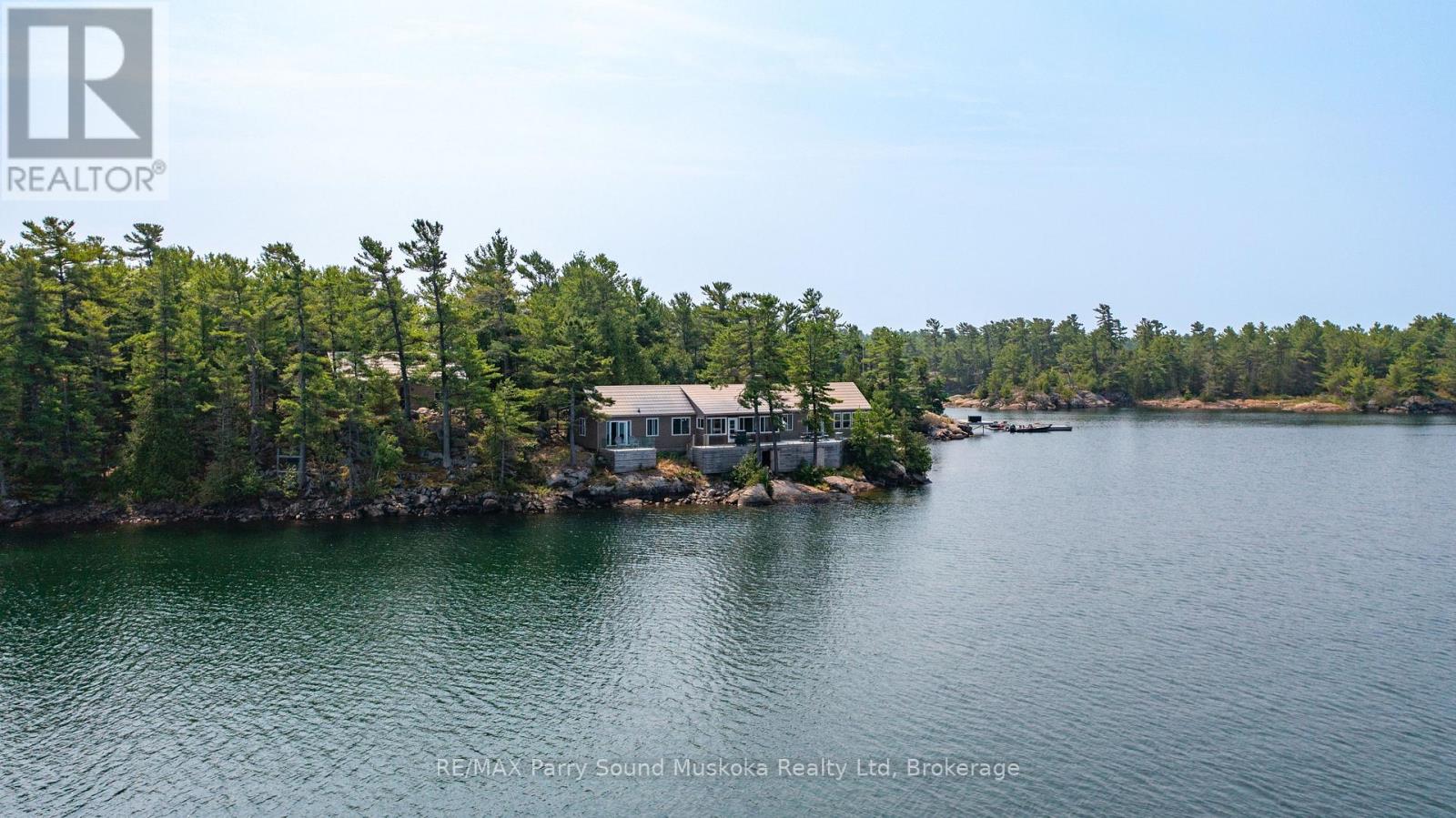 2 A258 ISLAND - 35