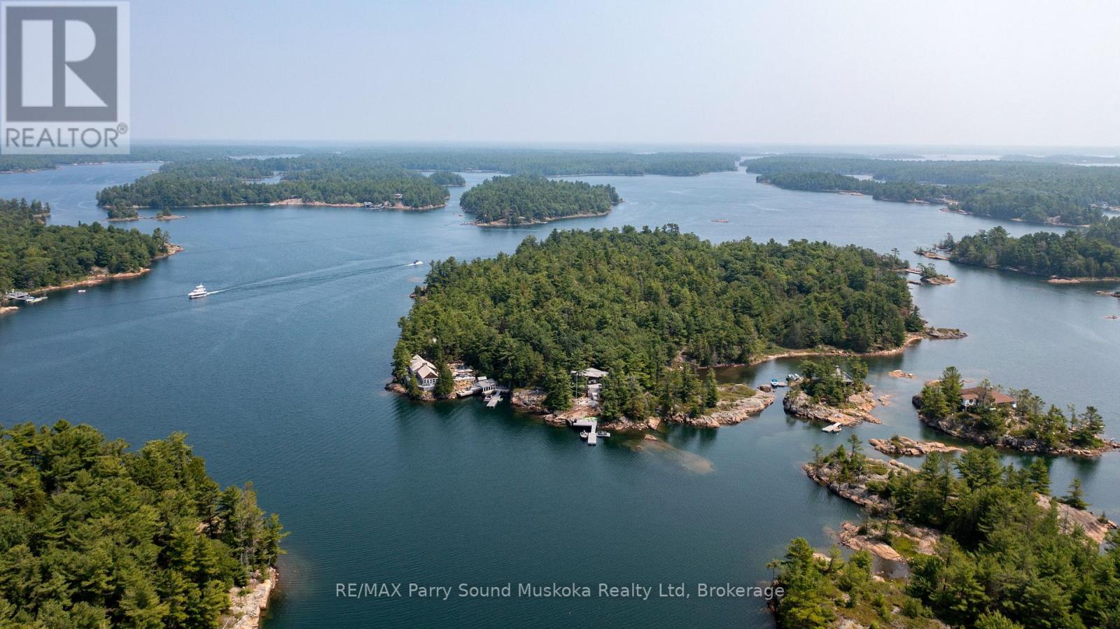 2 A258 ISLAND - 44