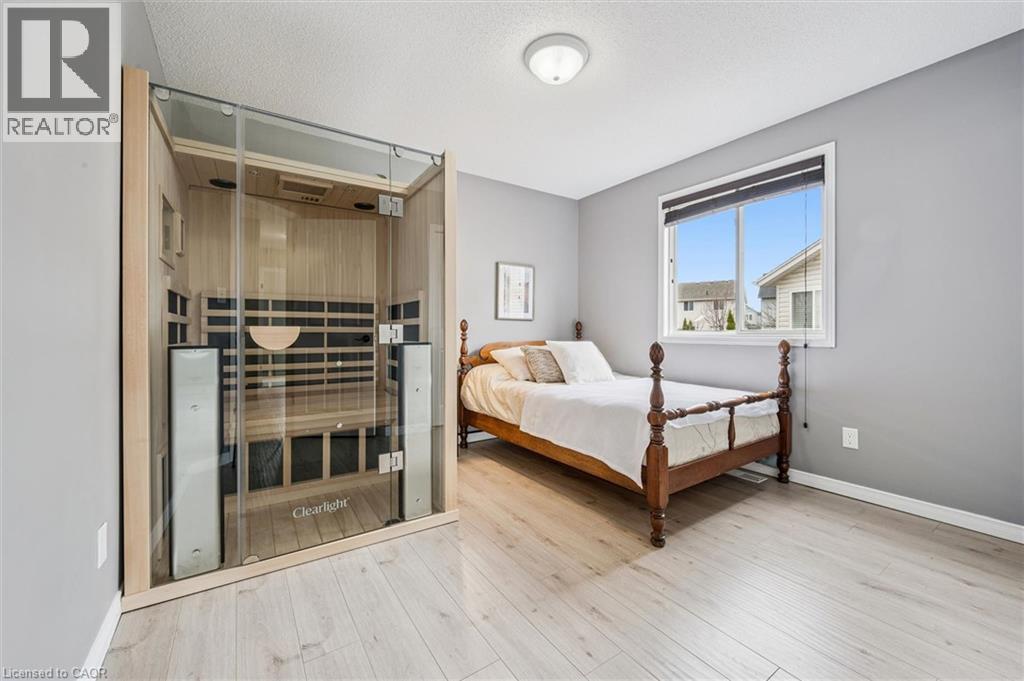 707 COMMONWEALTH Crescent - 23