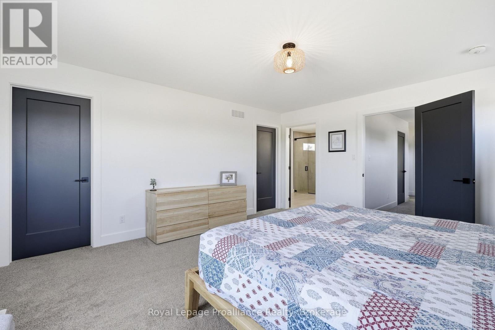 52 FRASER DRIVE - 38