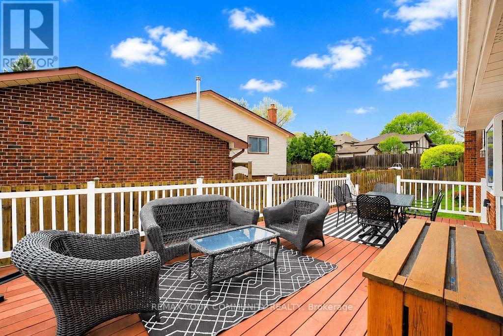 103 MUIR CRESCENT - 36