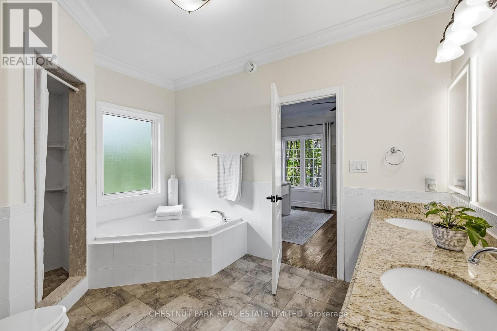 89 GILSON STREET - 18
