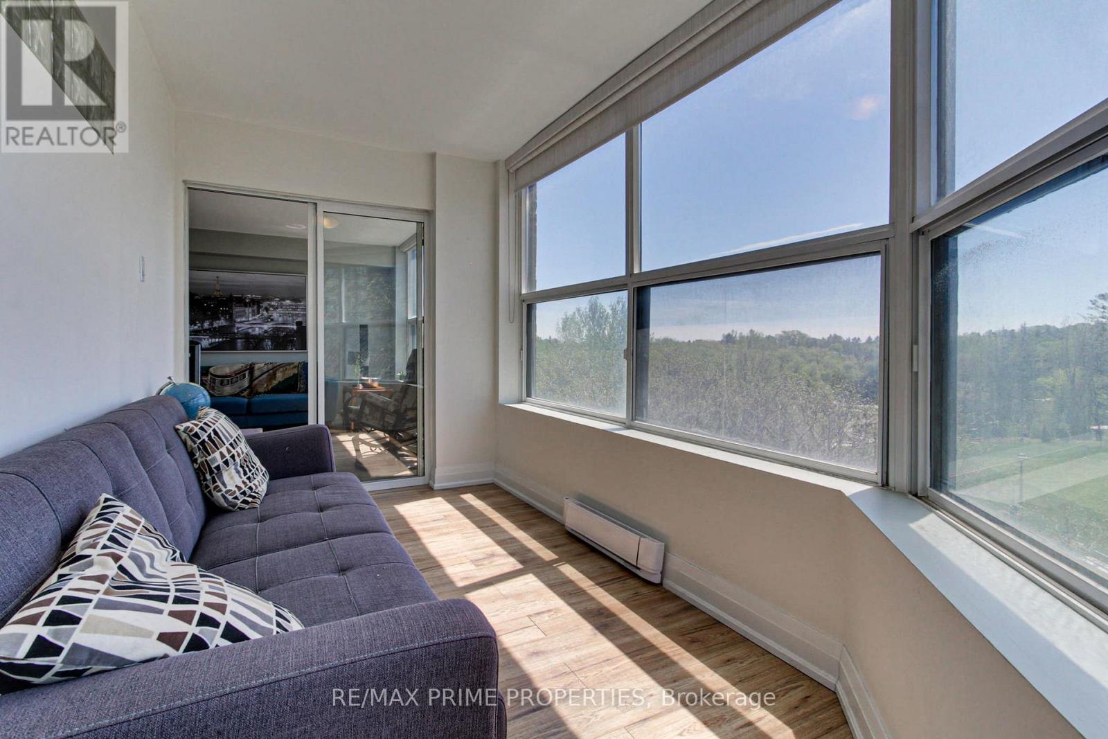 #603 250 DAVIS DRIVE - 14