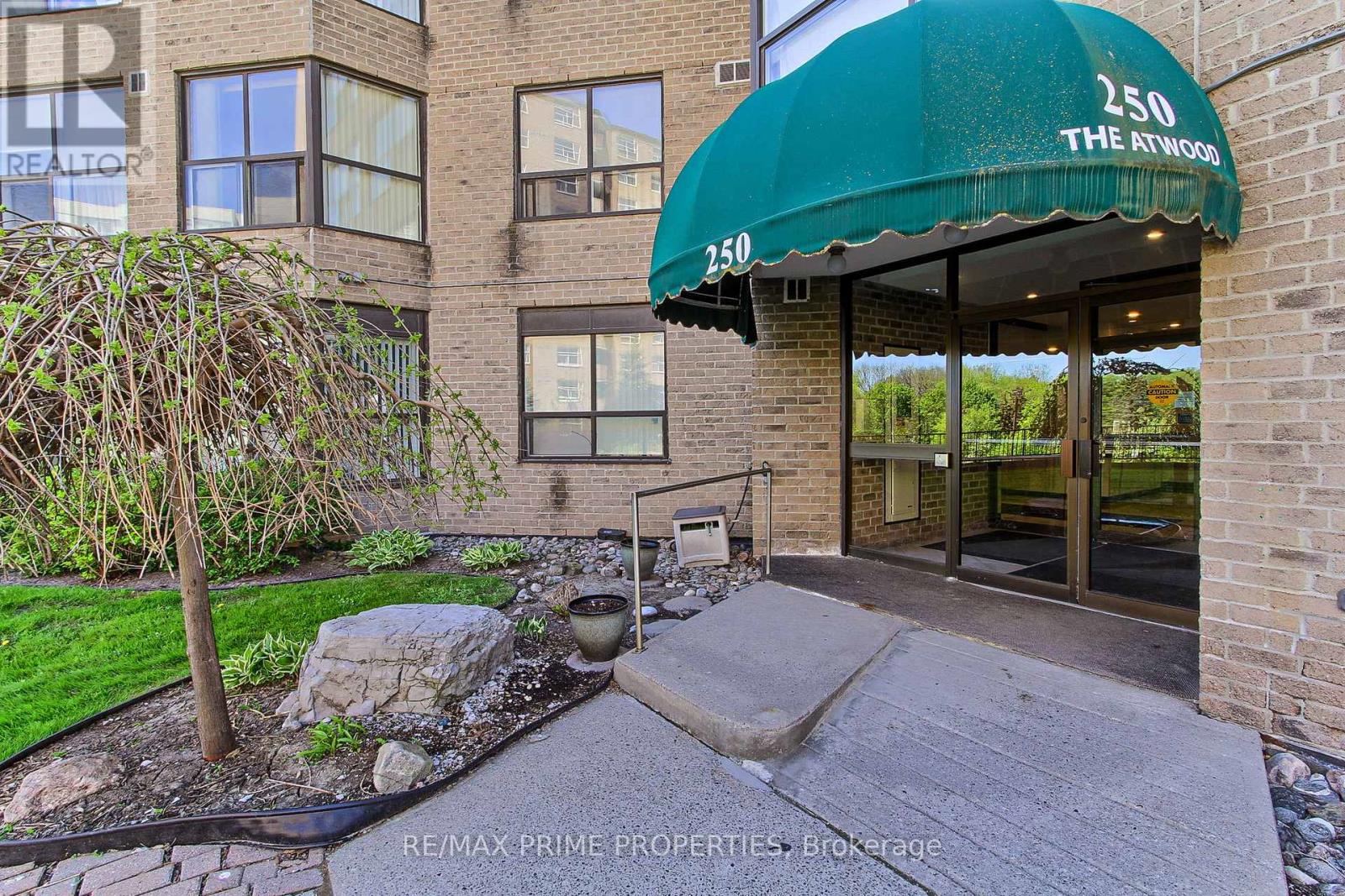 #603 250 DAVIS DRIVE - 2