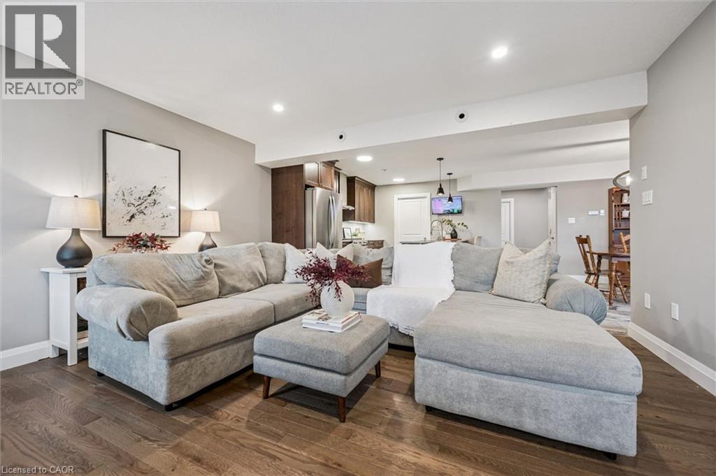 163 HALLS Drive - 18